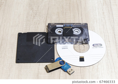 different analog and digital recording media different analog and digital recording media 67466333