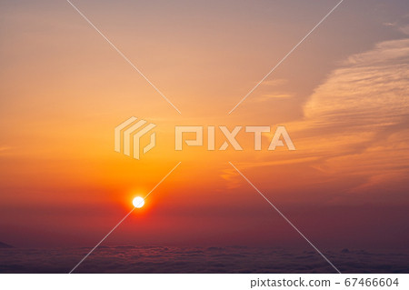 (Tochigi Prefecture) dawn seen from Nikko Iroha slope (Tochigi Prefecture) dawn seen from Nikko Iroha slope 67466604