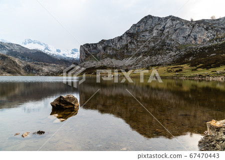 View of lakes of Covadonga sunset, Asturias 67470443
