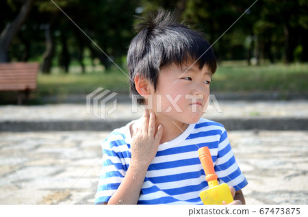 一個孩子 67473875
