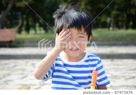 A child 67473876