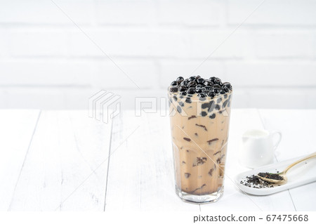 Taiwan small tea boba milk tea tapioca tapioca pearl milk tea 67475668