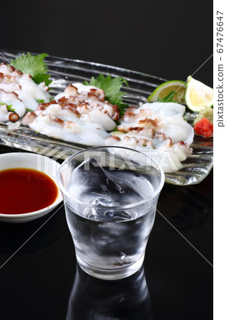 Shochu and sashimi 67476647