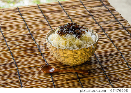 Shaved ice that Asian fruit Shaved ice that Asian fruit 67476998