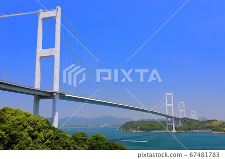 [愛媛縣]晴天下的鹿島海峽大橋 67481783