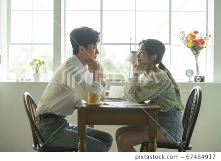 生活方式,夫婦,男人和女人 生活方式,夫婦,男人和女人 67484917