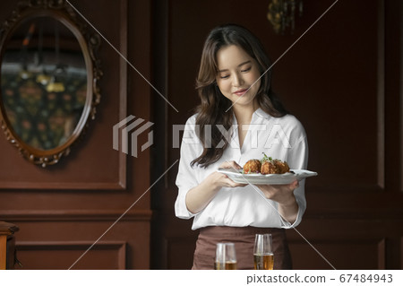 商業,生活方式,女人 商業,生活方式,女人 67484943