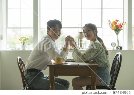 生活方式,夫婦,男人和女人 生活方式,夫婦,男人和女人 67484965