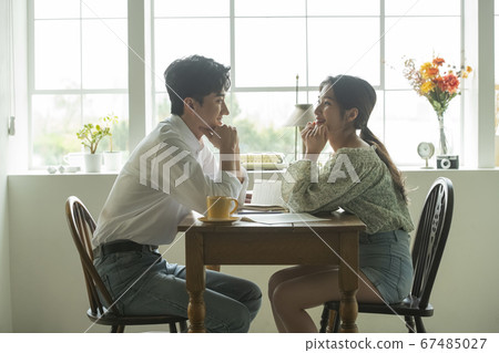 生活方式,夫婦,男人和女人 生活方式,夫婦,男人和女人 67485027