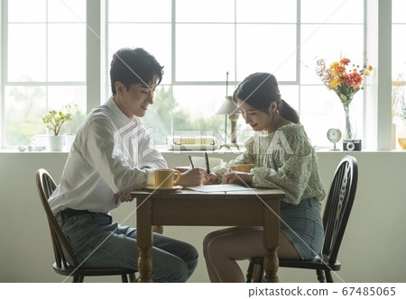 生活方式，夫婦，男人和女人 67485065