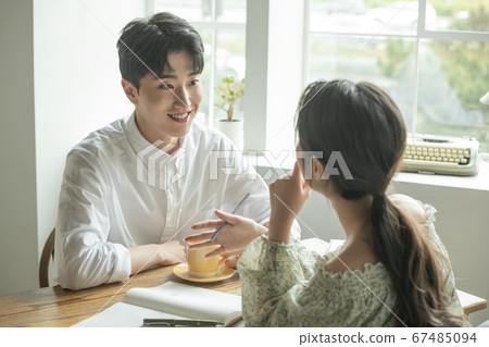 生活方式，夫婦，男人和女人 67485094