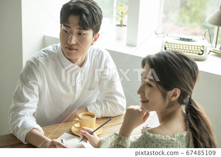 Lifestyle,couple,man and woman 67485109