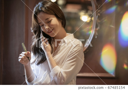 Business,lifestyle,woman 67485154