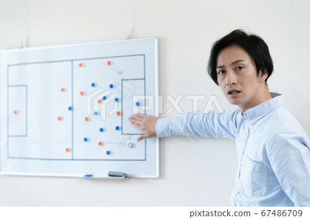Coach man telling tactics Coach man telling tactics 67486709