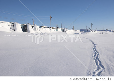 Frozen river with trace Frozen river with trace 67486914