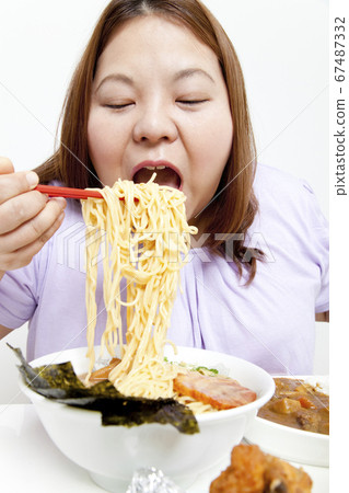 Gluttonous metabolic syndrome women 67487332
