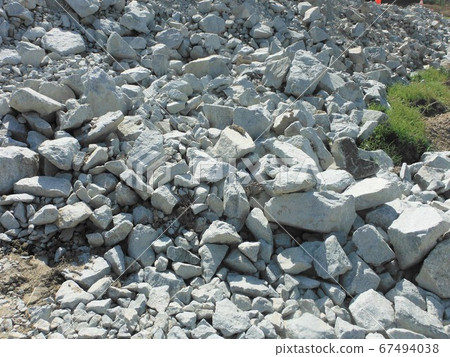 Crushed rock Crushed rock 67494038