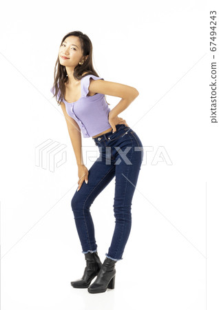 20多歲的女性 67494243