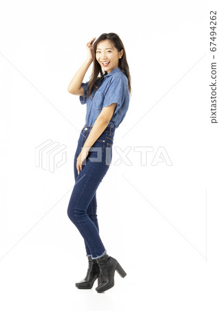 20多歲的女性 67494262