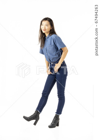 20多歲的女性 67494263