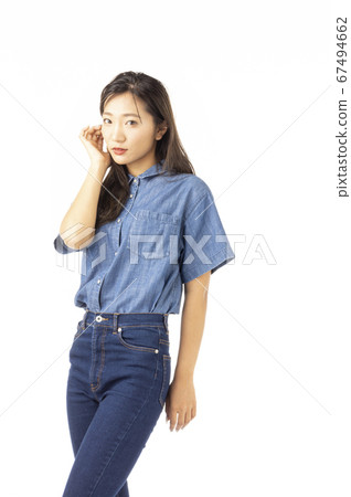 一個女人在他的tw 67494662