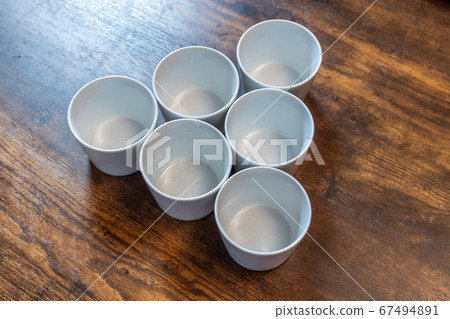 Japanese tableware for Japanese dishes 67494891