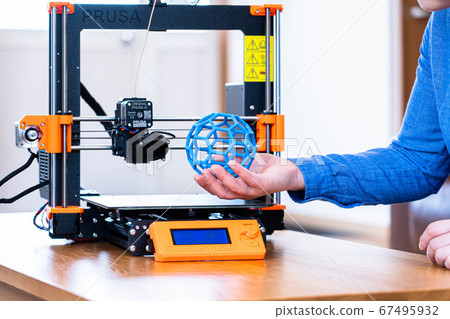3D打印機的遠程工作 3D打印機的遠程工作 67495932