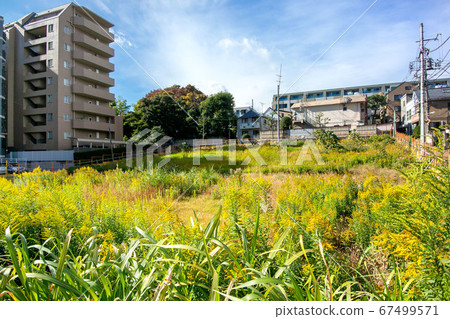 空置住宅用地 67499571