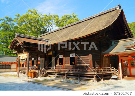 [Iyokuni Ichinomiya]大山G園神社，禮拜堂和神社以及愛媛縣今治市雨天 67501767