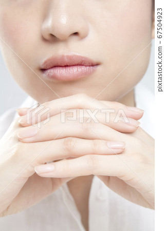 思維的女人 67504923