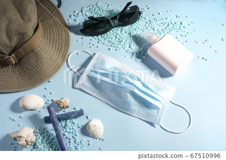 The summer 2020 67510996