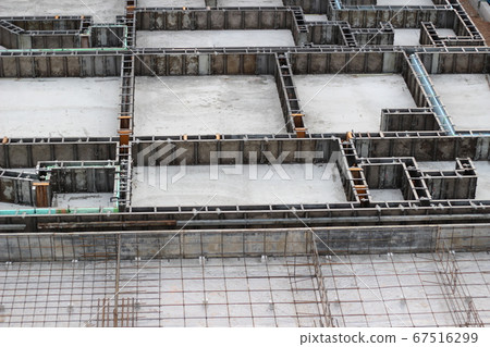 Newly built new housing foundation work Newly built foundation work 67516299