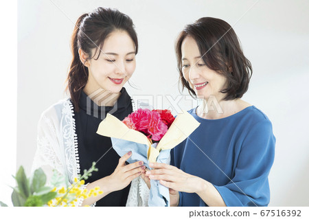 Mother's Day  67516392