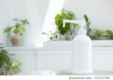 Alcohol disinfection bottle disinfectant Alcohol disinfection bottle disinfectant 67517381