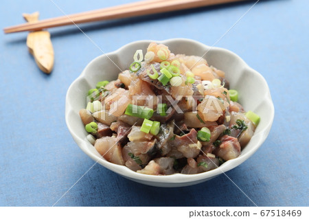 Seared horse mackerel Seared horse mackerel 67518469