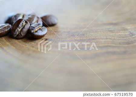 Coffee beans ecuador 67519570