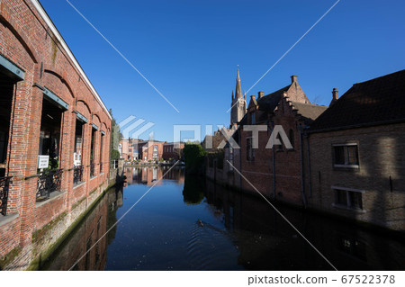 Bruges 67522378