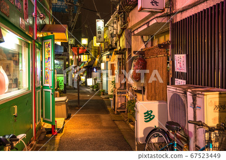 <Tokyo> Omori station square, nostalgic bar area <Tokyo> Omori station square, nostalgic bar area 67523449