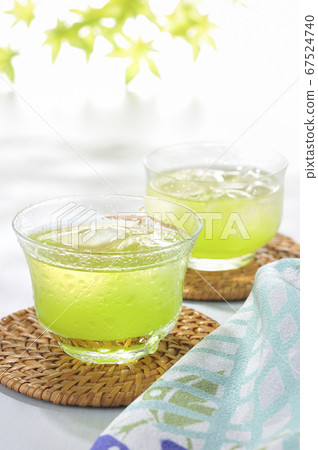 Cool summer tea Cool summer tea 67524740