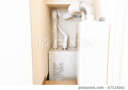 Water heater Heating boiler (after replacement) 67528081