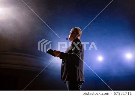 Businessman using the Tablet, business people forum Meeting Conference Training Learning Coaching Concept, blurred background 67531711
