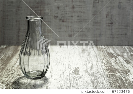 Simple image of glass container 67533476