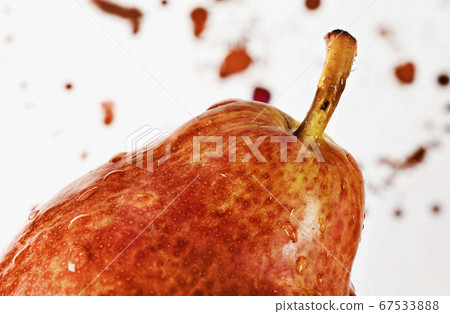 Fresh pear studio shot Fresh pear studio shot 67533888