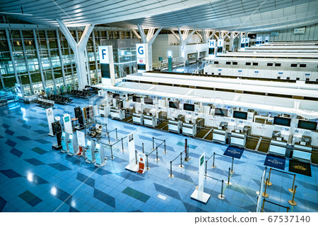 Haneda Airport Terminal 3 67537140