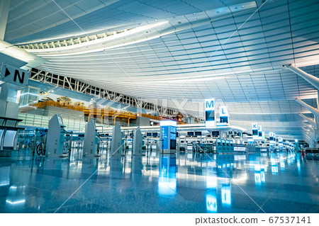 Haneda Airport Terminal 3 67537141
