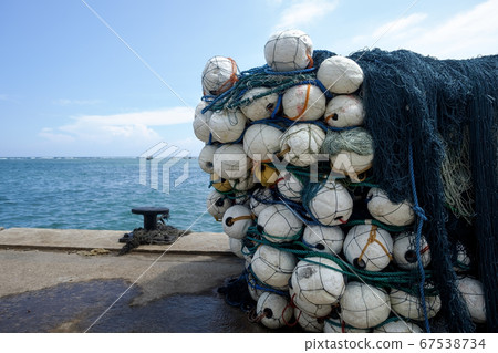 Fsih net lying in harbour Fsih net lying in harbour 67538734