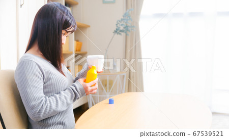 消毒傷口藥女性複制空間16:9 消毒傷口藥女性複制空間16:9 67539521