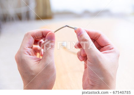 電纜斷開 67540785