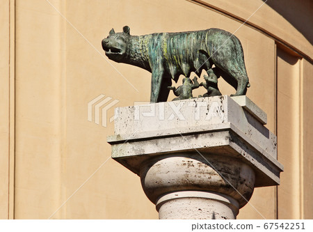 roman she-wolf suckling Romulus and Remus, Rome 67542251