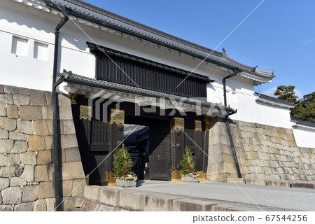 Nijo Castle Higashi Otemon 67544256